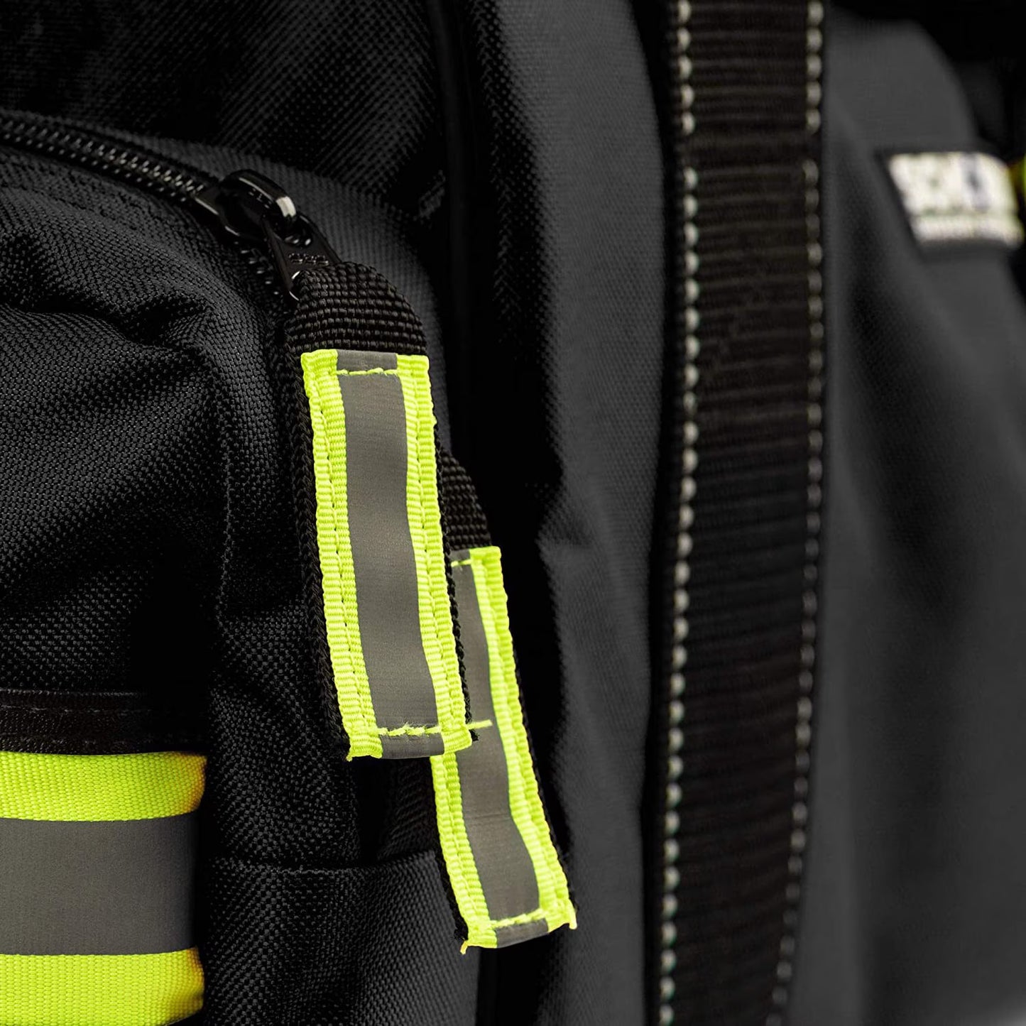 First Responder Bag | Fully-Stocked Large Professional Essentials EMT/EMS Trauma Kit